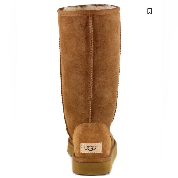 Ugg Women's Classic Tall Il Boot Chestnut Size 8 - Picture 3 of 11